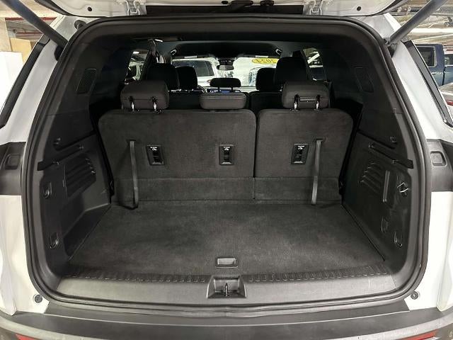 2024 Chevrolet Traverse LS