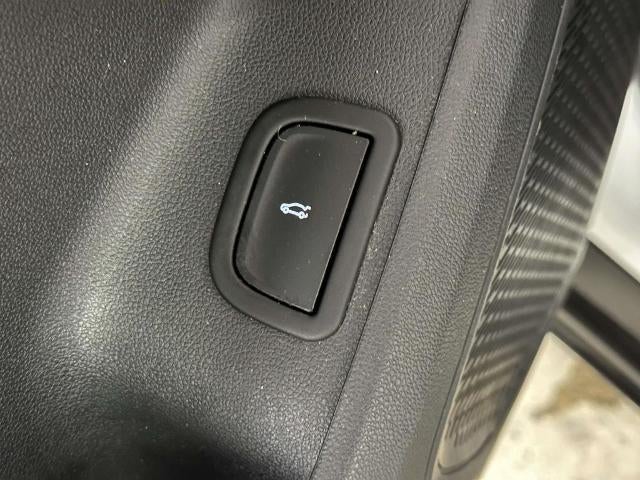 2024 Chevrolet Traverse LS
