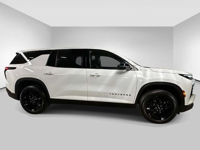 2024 Chevrolet Traverse LS