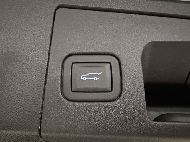 2023 Cadillac XT4 AWD Premium Luxury