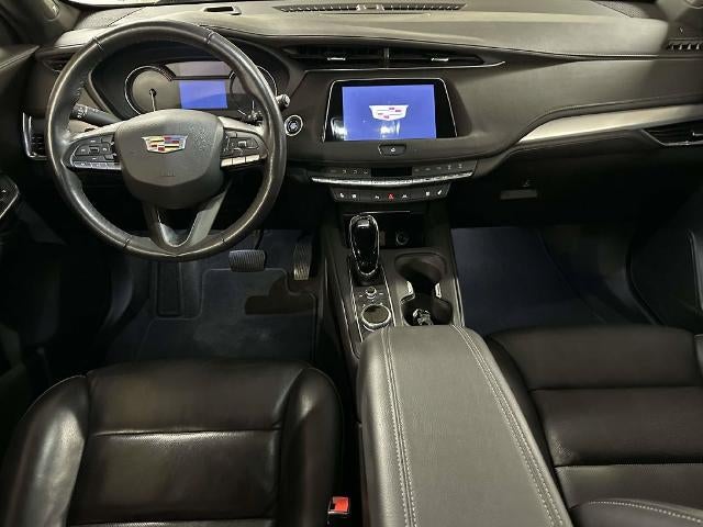 2023 Cadillac XT4 AWD Premium Luxury