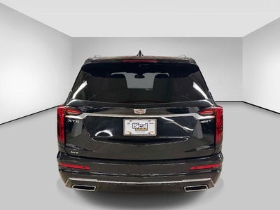 2024 Cadillac XT6 Luxury