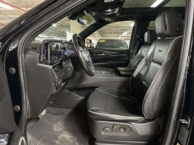 2022 Cadillac Escalade ESV Sport