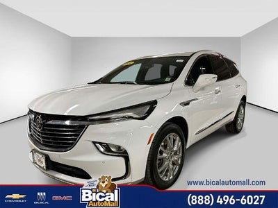 2024 Buick Enclave Essence