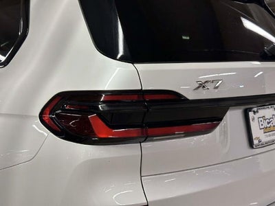 2026 BMW X7 xDrive40i