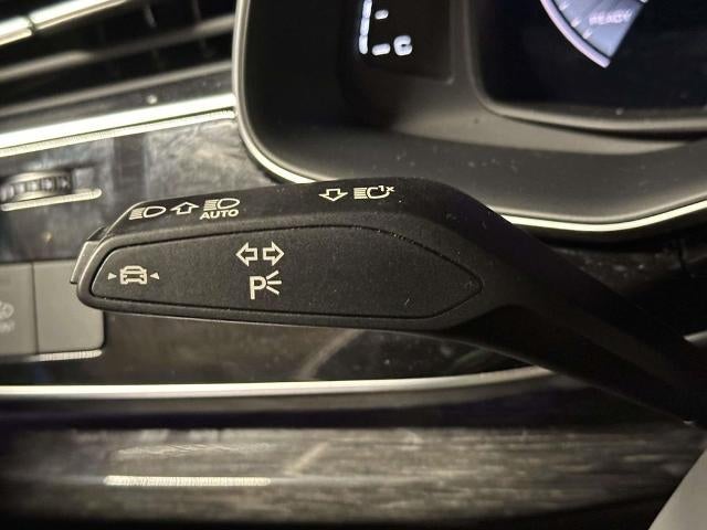 2025 Audi Q7 Premium Plus 45 TFSI quattro Tiptronic