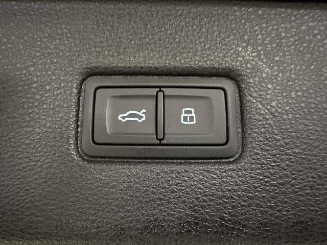 2023 Audi SQ7 Prestige TFSI quattro Tiptronic
