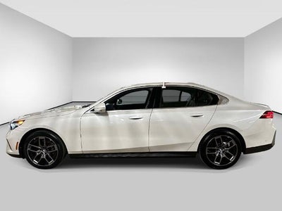 2026 BMW 5 Series 530i xDrive