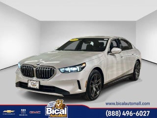 2026 BMW 5 Series 530i xDrive