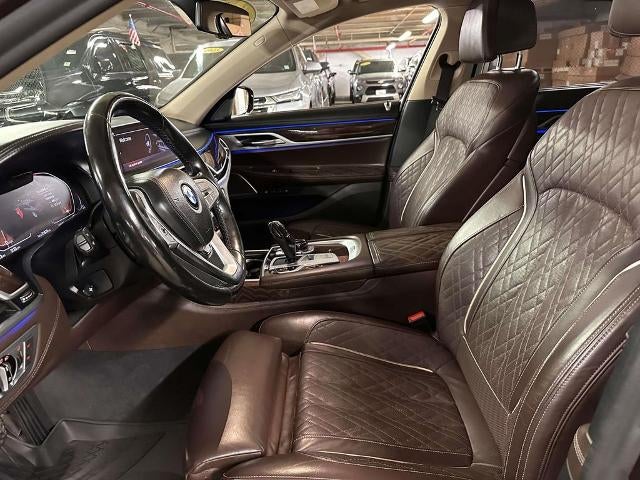 2020 BMW 750i xDrive